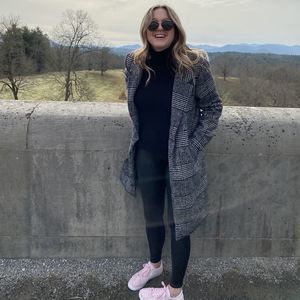 Meet your Posher, Chelsey